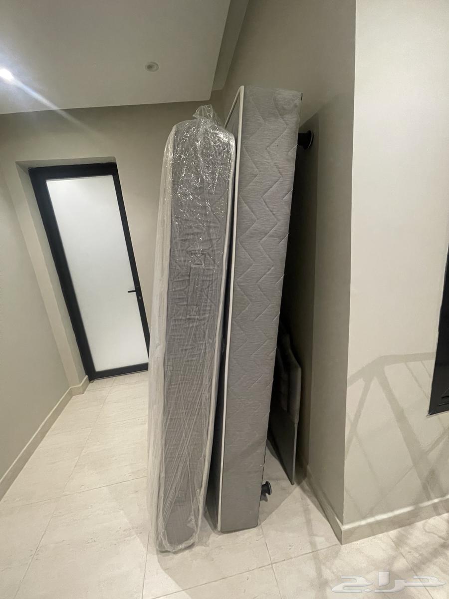 سرير و مرتبه من سليب هاي64229639906433112