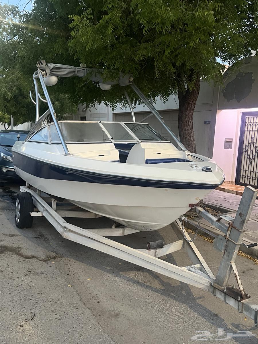 طراد قارب بوت امريكي للبيع64220458741250110