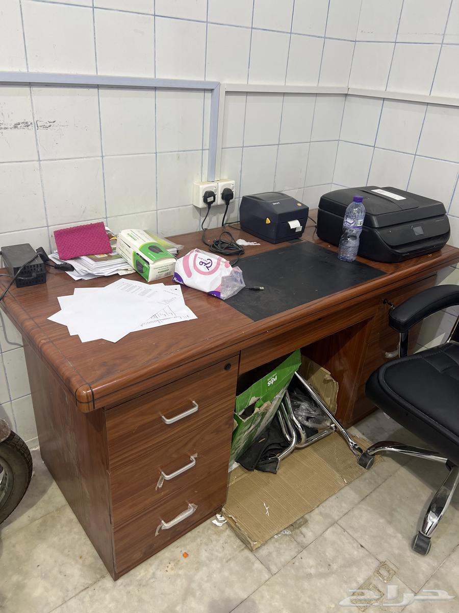 للبيع اغراض محل64228759879427110