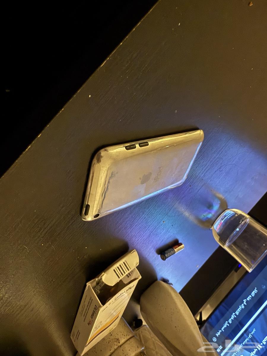 ايبود قديم شغال بس موقفه خدماته64225557212291113