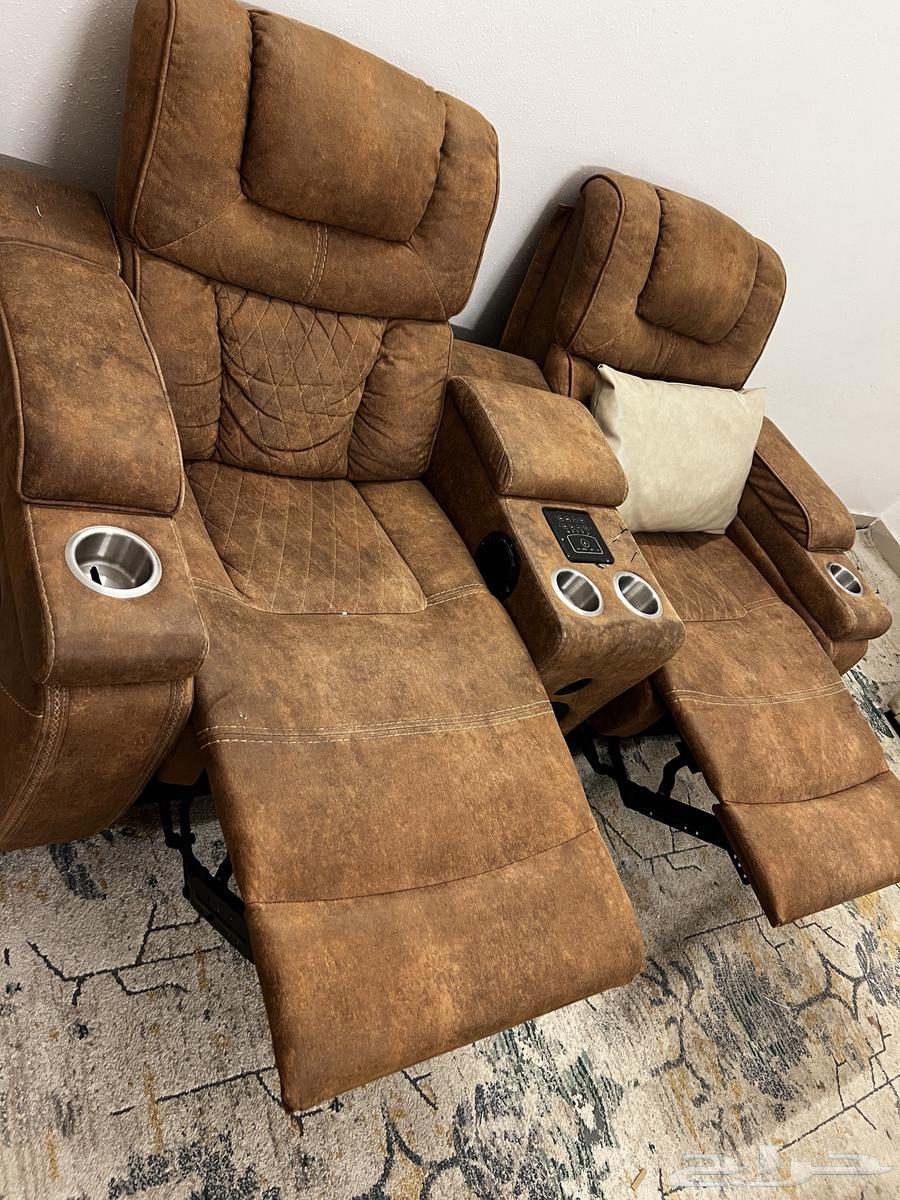 اثاث كنب وطاولات وكرسي سنمائي بيعي فيها سمح64229295703171112