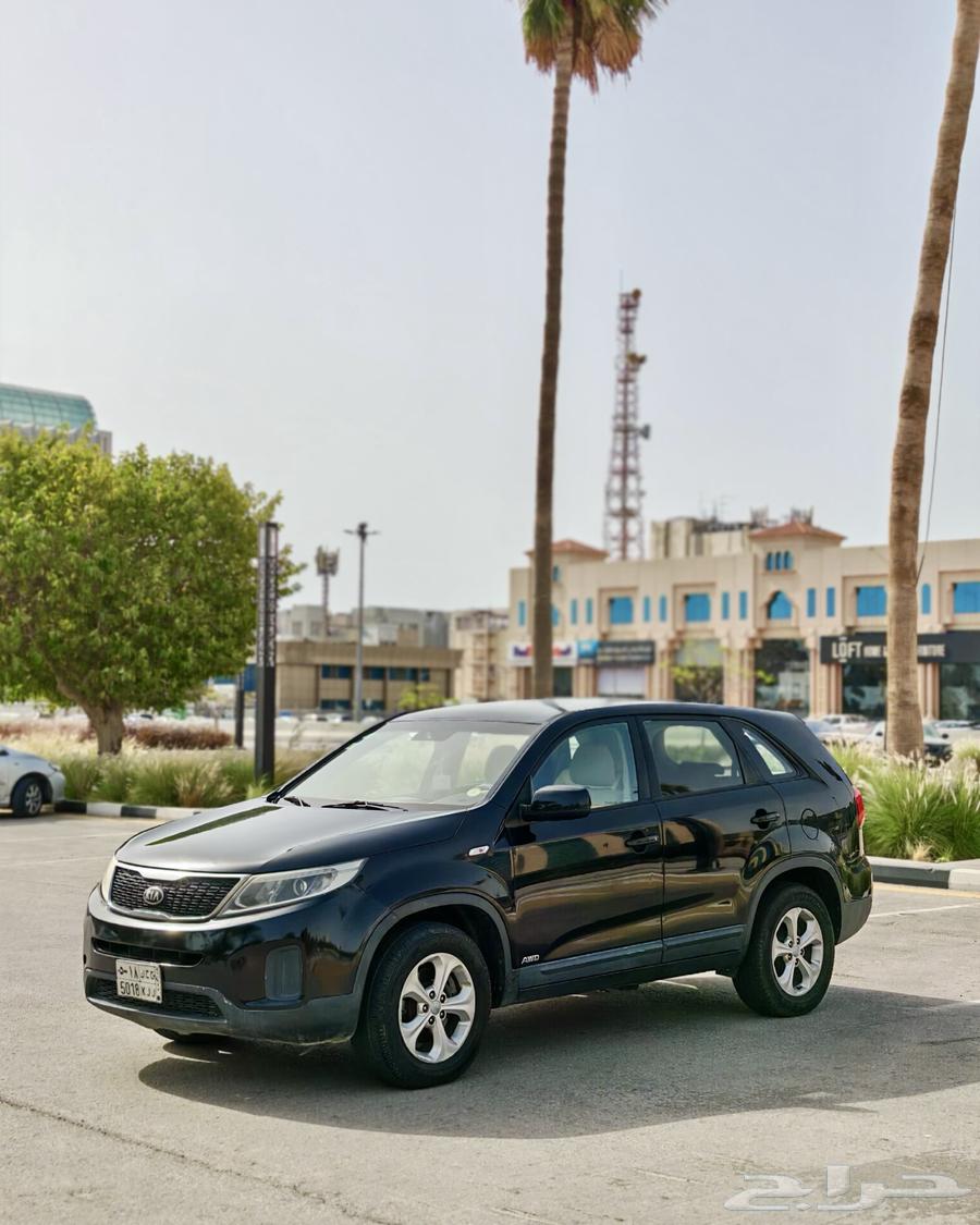كيا سورنتو 2014 نص فل الجبر كاش او اقساط64403759860993110