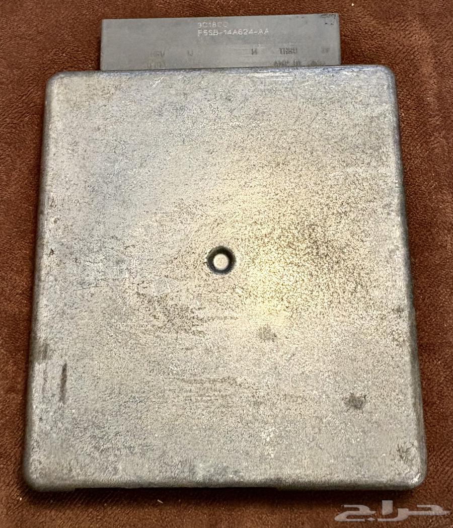 كمبيوتر فورد كراون فكتوريا موديل 2000 -200264397797254785114