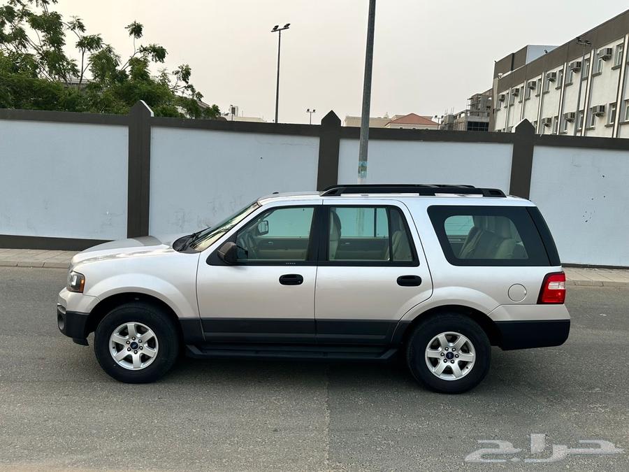 اكسبيديشن 2016 قصير نظيف جدا64399175166595112