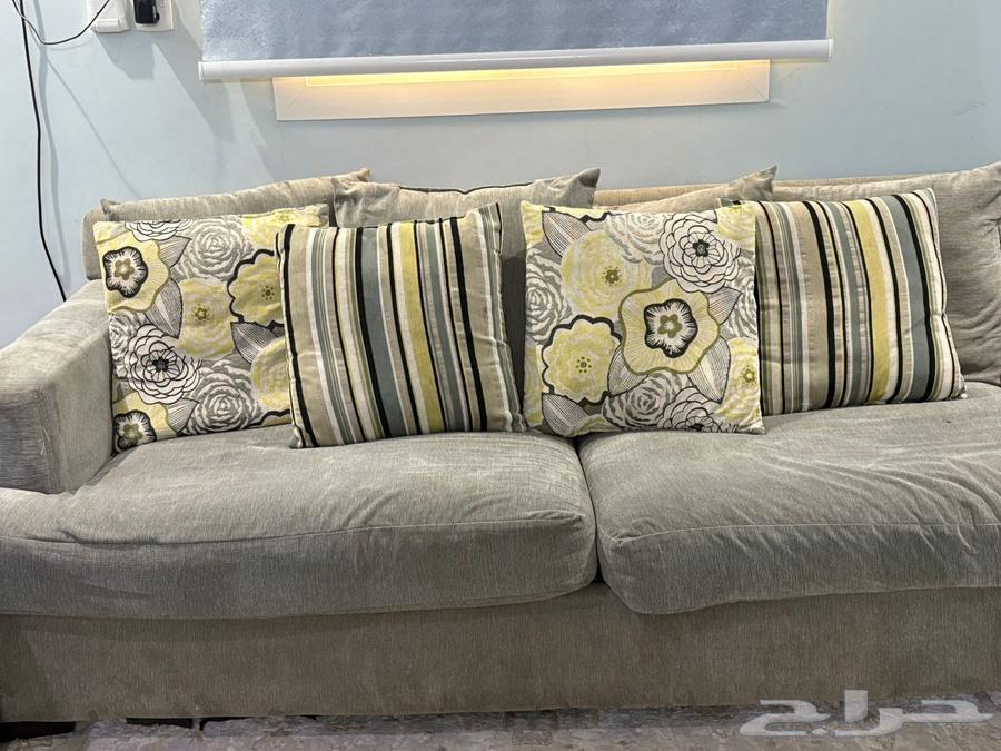 كنب للبيع64216837416706112