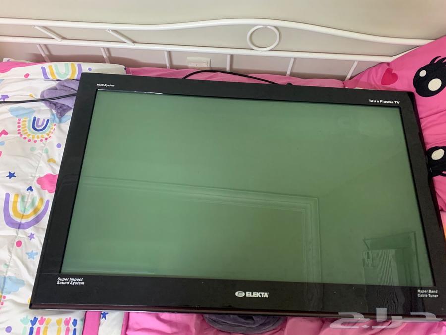 شاشة تلفزيون 40 بوصة للبيع64227535376386110