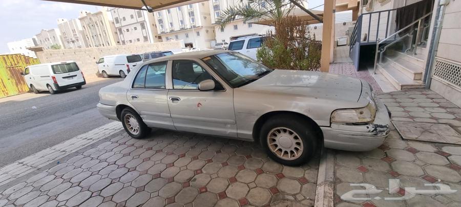 فورد كراون فيكتوريا 2000 لوحه مميزه64403854610179113