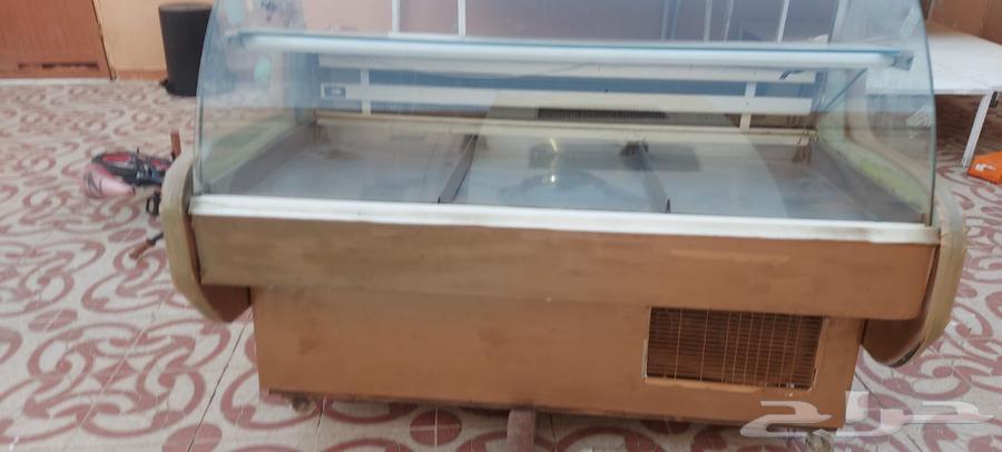 ثلاجه عرض للبيع64208053952130114
