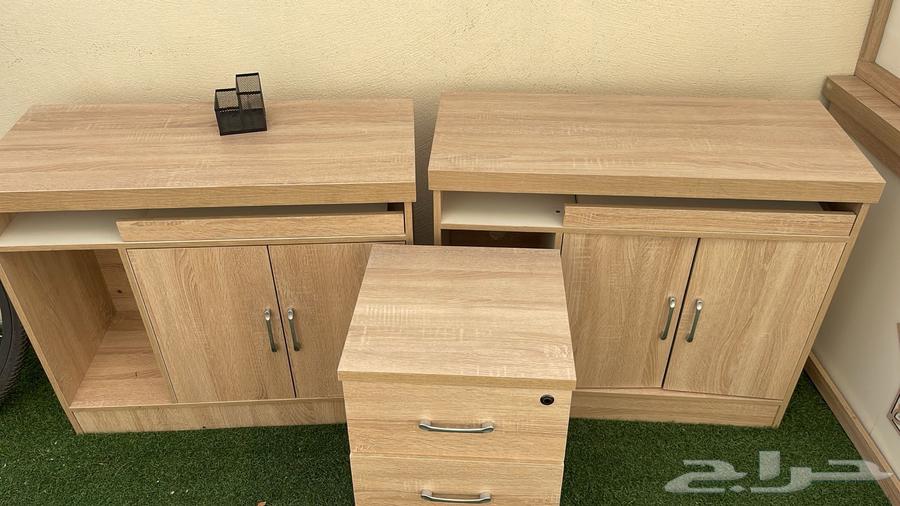 مكاتب واثاث كنب نظيف64214012115841112