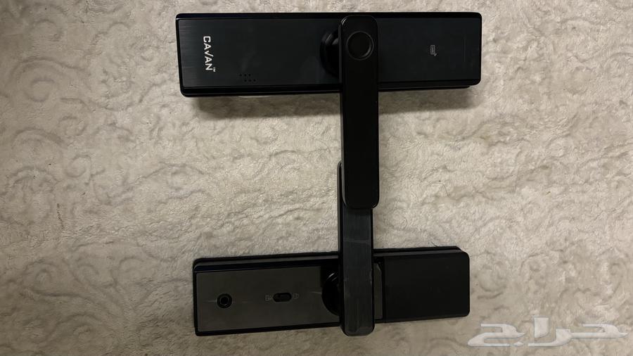 قفل باب ذكي الكتروني شركه cavan مستعمل ونظيف جدا64220241083905110