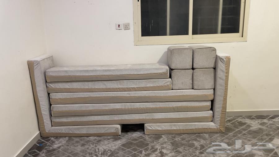 عندي مساند. للبيع64225374765569110