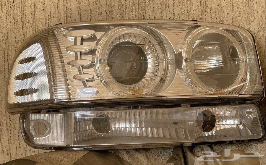 Headlights and Covers for GMC (2000-2006)64396893823361112