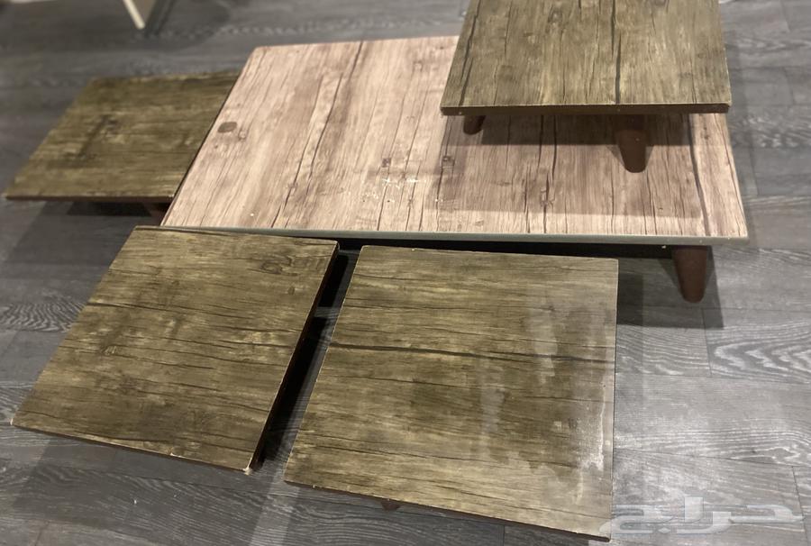 طاولة كبيرة مع اربعة طاولات صغيرة64228748261251110