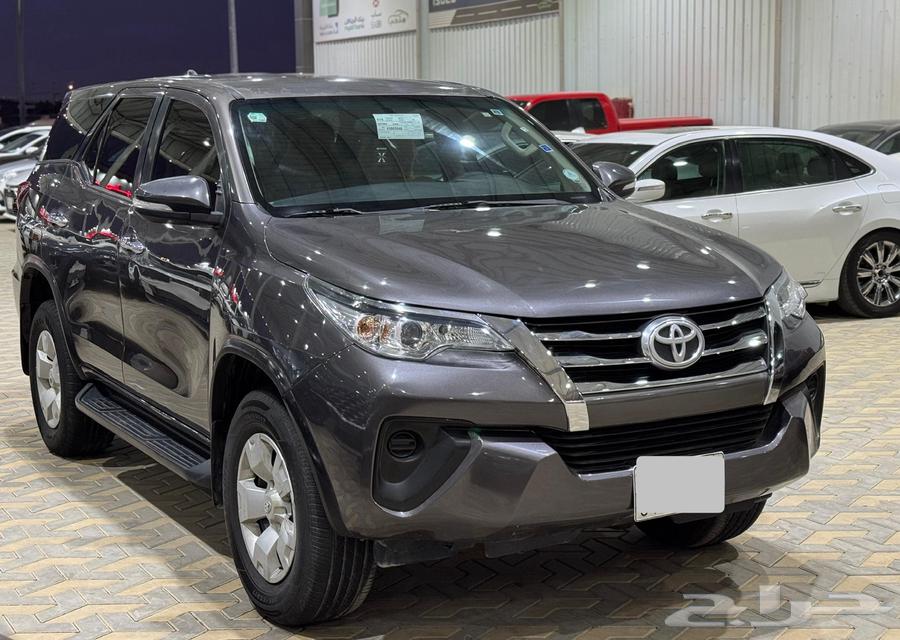 تويوتا فورشنر بدون دبل 2016 بنزين64406457857538111