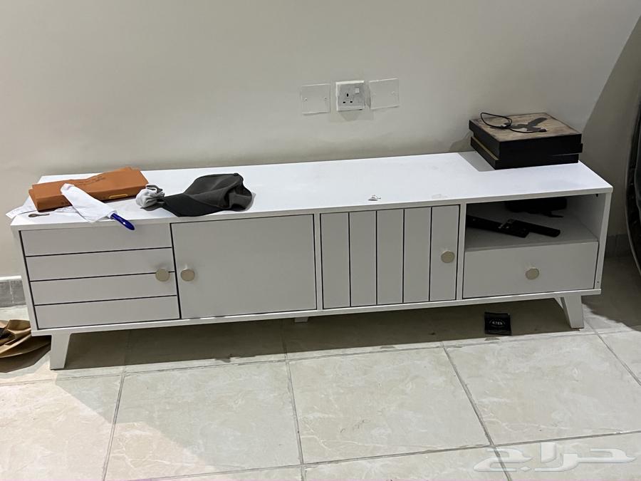 للبيع اثاث مستعمل لمدة سنه شبة جديد64218804756227112