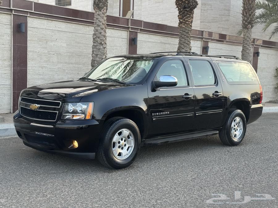 شيفرولية سوبربان 2013 نظيف للبيع64402049799938110