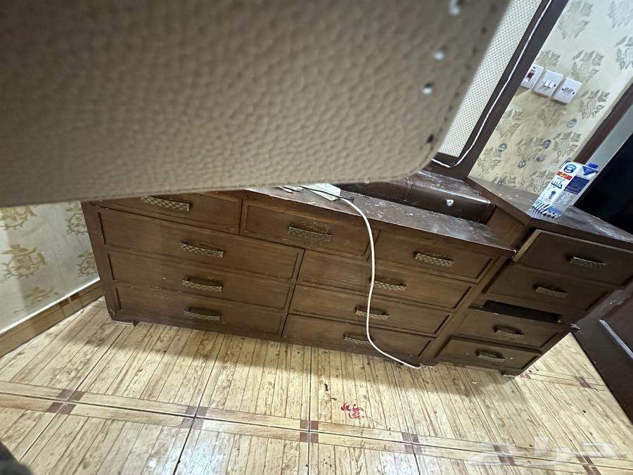 غرفت نوم بيع مستعجل سبب البيع نقلت شقه سغيره64229295292290114