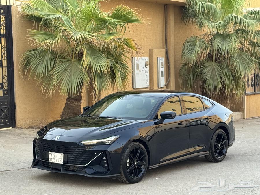 شانجان يوني في 2023 بحالة الوكالة64397464643714110