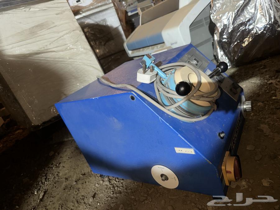 للبيع جهاز اختبار صلابة وخدش المعادن والطلاء الماني64215640675458113