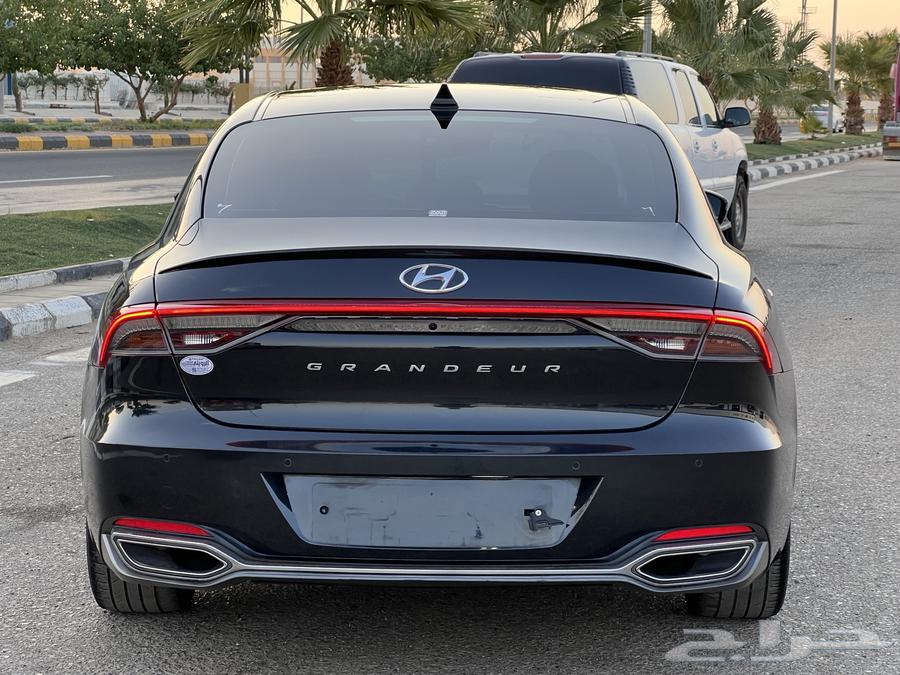 ازيرا بنزين 2022 عداد ديجيتال 4كاميرات 6 سلندر64399786952706113