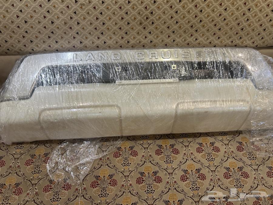 دعامه لندكروزر صالون 2016 اصليه شبه جديده64406499817858110