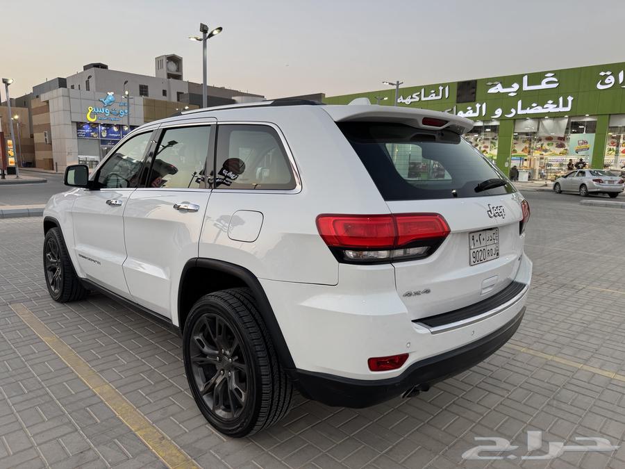 جراند شروكي 8 سلندر ليمتد فل كامل64404736405763110