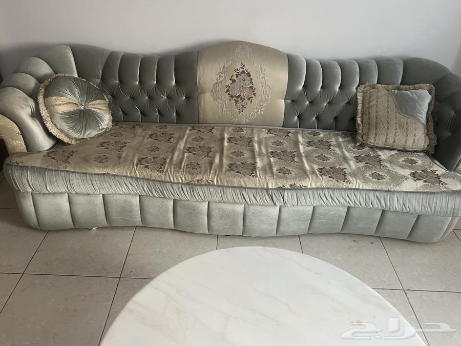 Complete seating set with 3 tables for sale64224991690243111