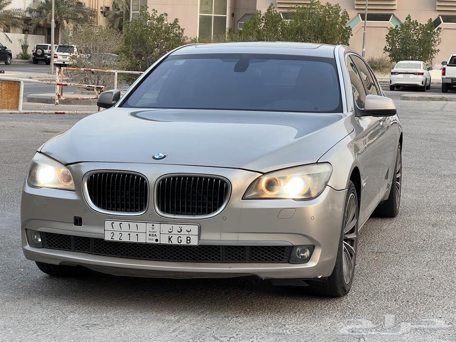 بس ام دبليو 740 موديل 2014 نظيف الفيه السابعه64415639297537113