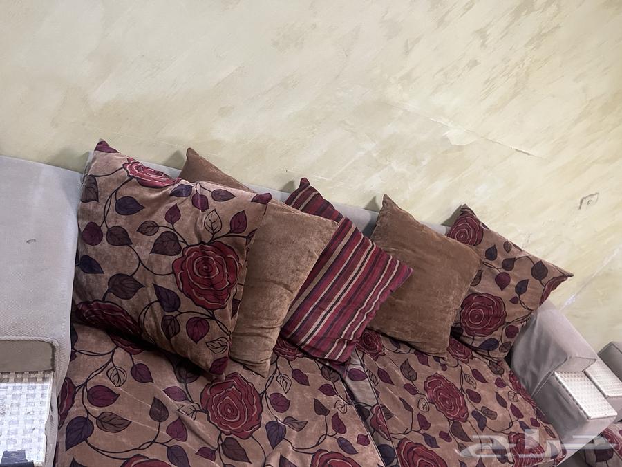 كنب للبيع64228759663745110