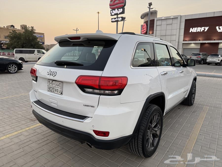 جراند شروكي 8 سلندر ليمتد فل كامل64404736405763112