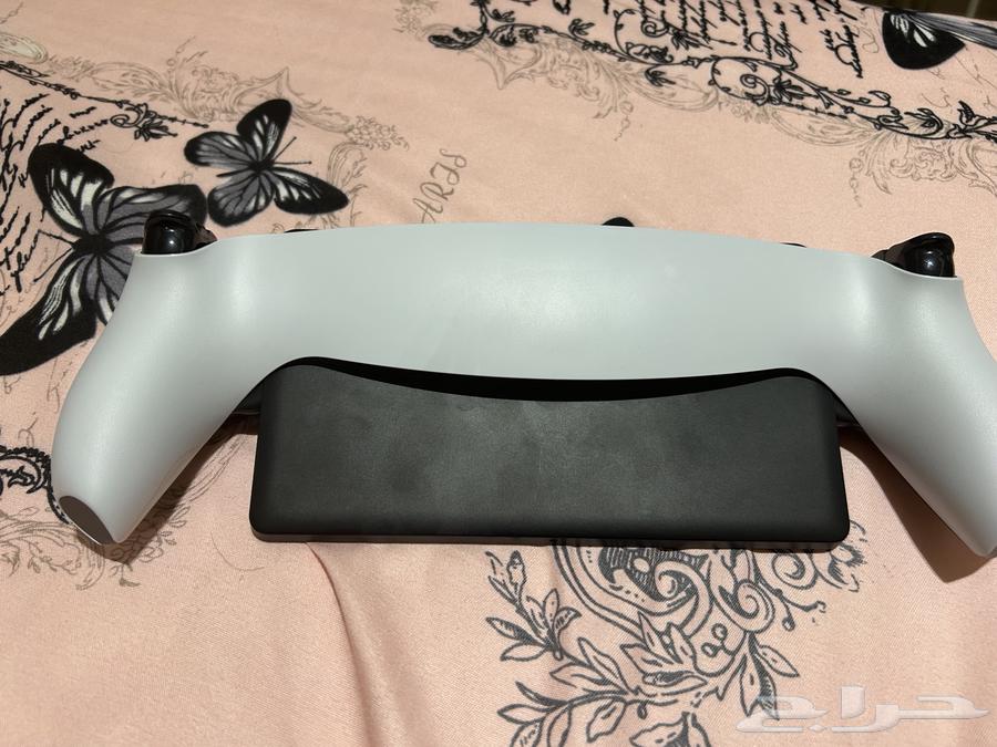 دراع بلاستيشن64212775276674112