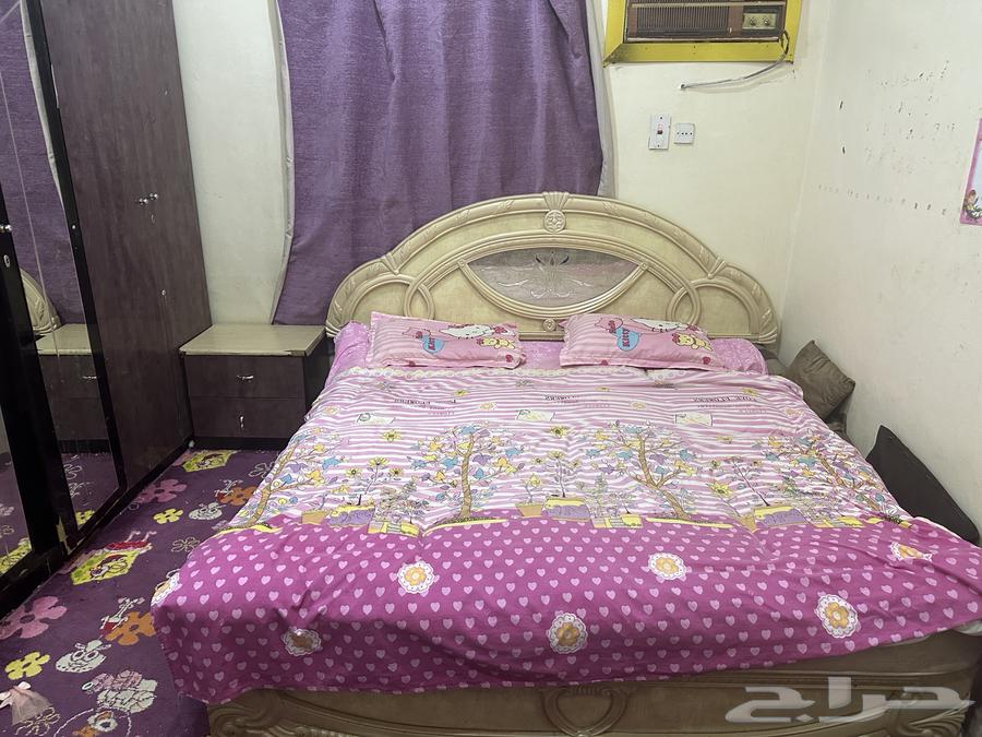 غرفه نوم وبوتاجاز وسفره للبيع64224108389891113