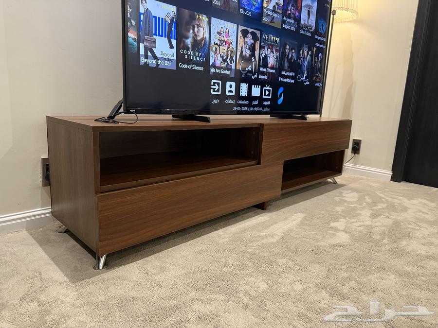 مكتبه تلفزيون و طقم كنب و طاولات رخام64251711714179112