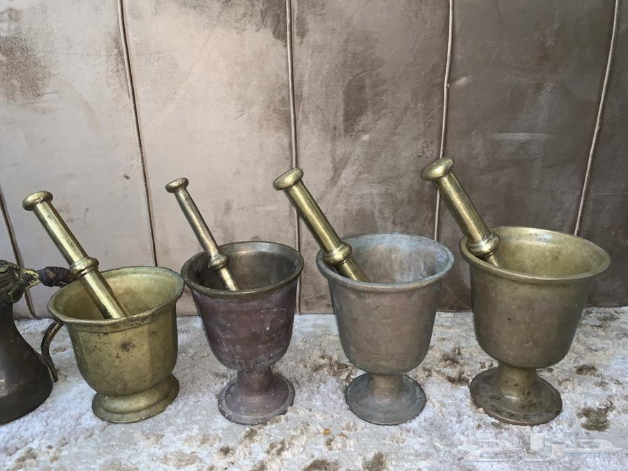 مجموعة دلال قديمه ونجور هاون لمحبي التراث64228938314499111