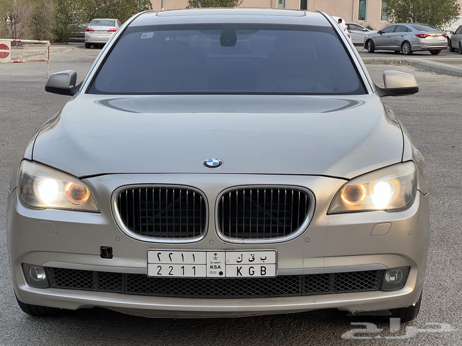 بس ام دبليو 740 موديل 2014 نظيف الفيه السابعه64415639297537111