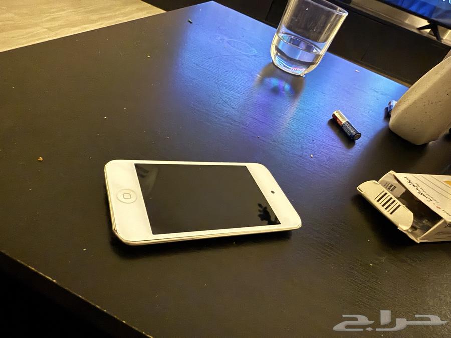 ايبود قديم شغال بس موقفه خدماته64225557212291114