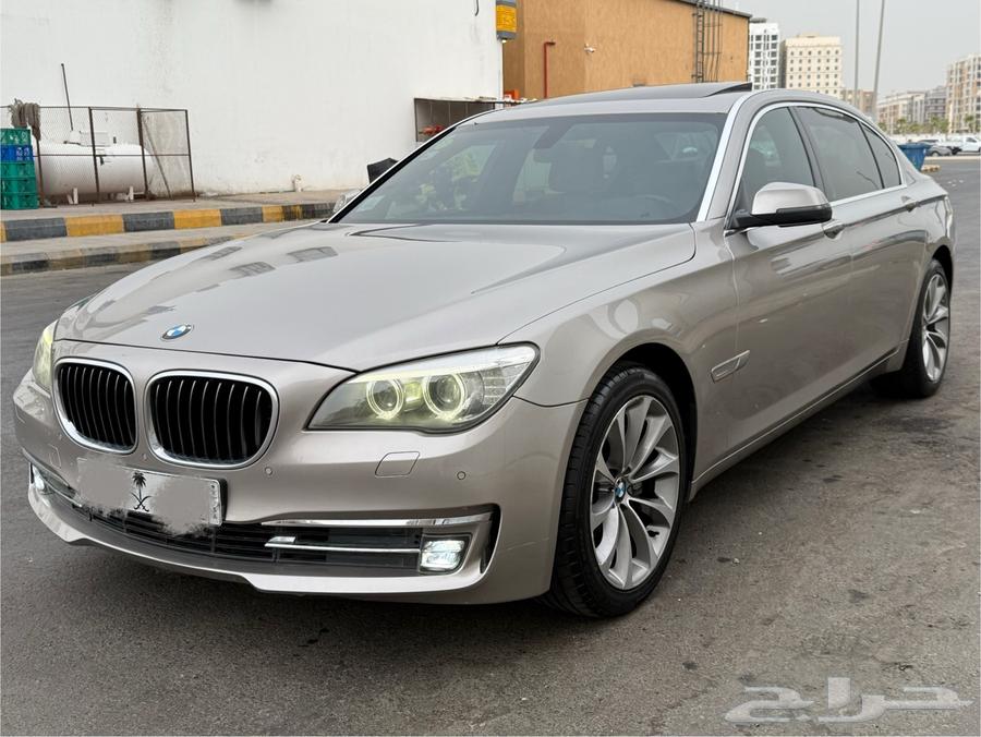 بي ام دبليو 730Li موديل 201464396935985923112