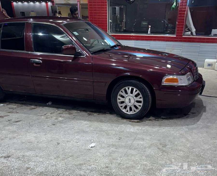 فورد فكتوريا64401897656066110