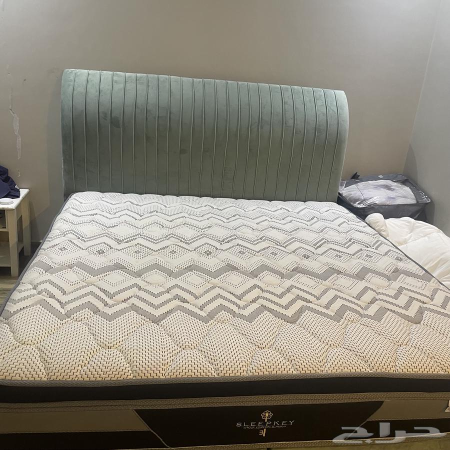 Hello and the mercy of God and His blessings, used bed 3 months64205475342082113