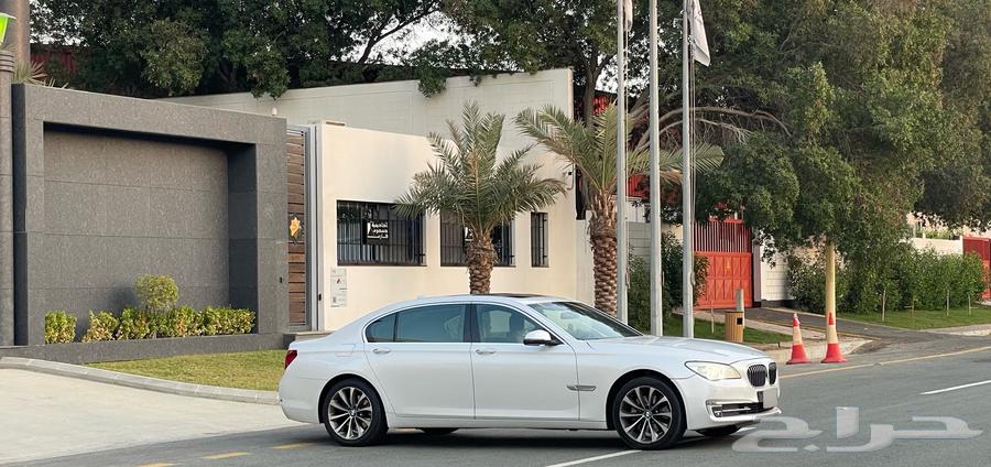 بي ام دبليو - 730Li - 2015 - سعودي64404430744706110