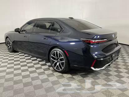 بي ام الكرستالة 202364403053818243113