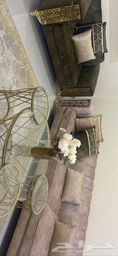 طقم كنب شبه جديد ونظيف64225206820738110