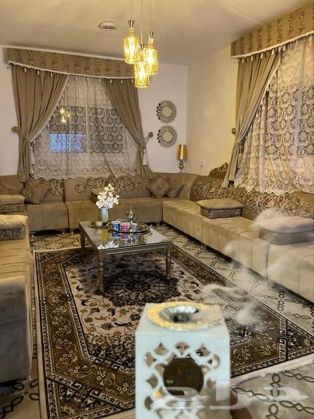 اثاث للبيع مع الفرشه 2000 اخو الجديد64226394816641110