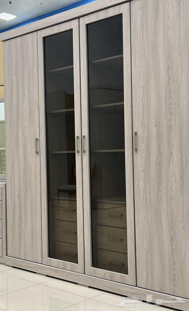 Wardrobe with dressing table64215873754497114