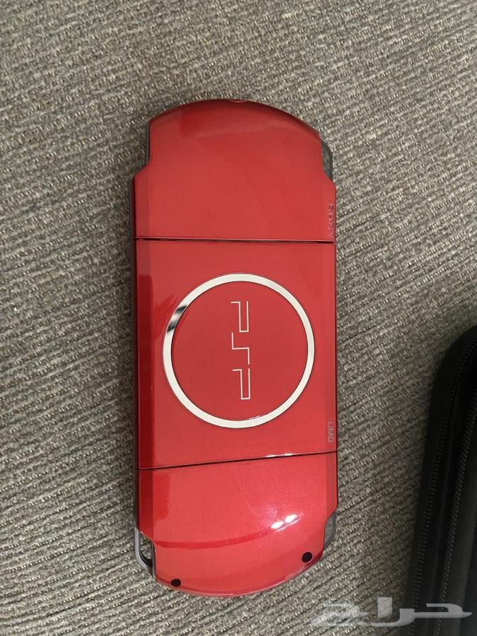 Japanese PSP device, clean condition with 32GB memory, charging cable and case64219232245634114