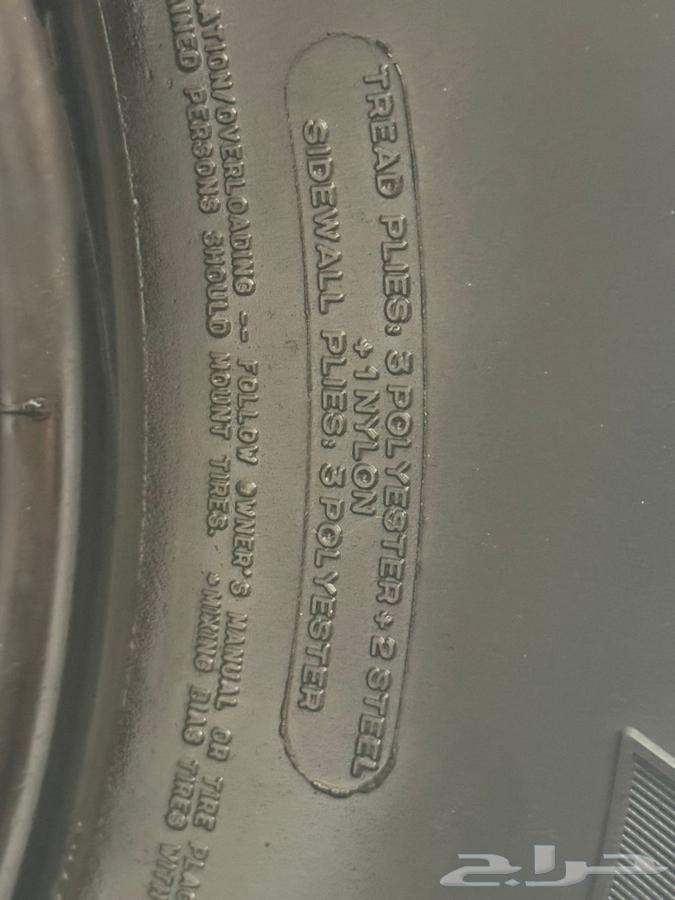 Stone tiles64406862820995111