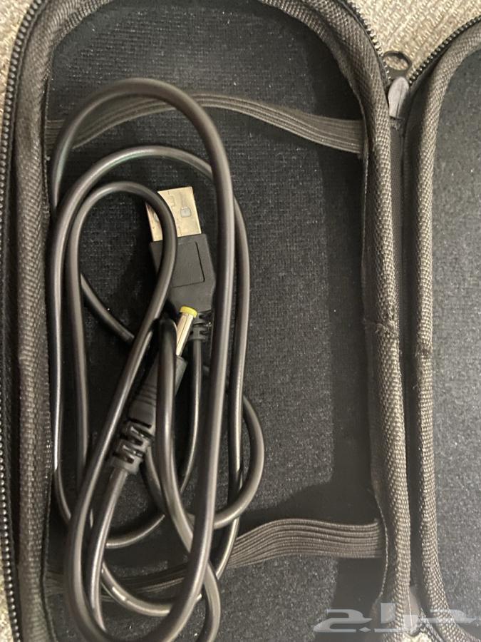 Japanese PSP device, clean condition with 32GB memory, charging cable and case64219232245634113