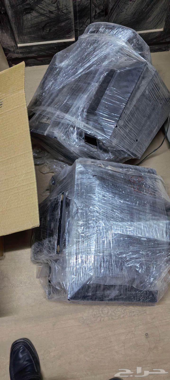 50 units of computer devices64211935979906114