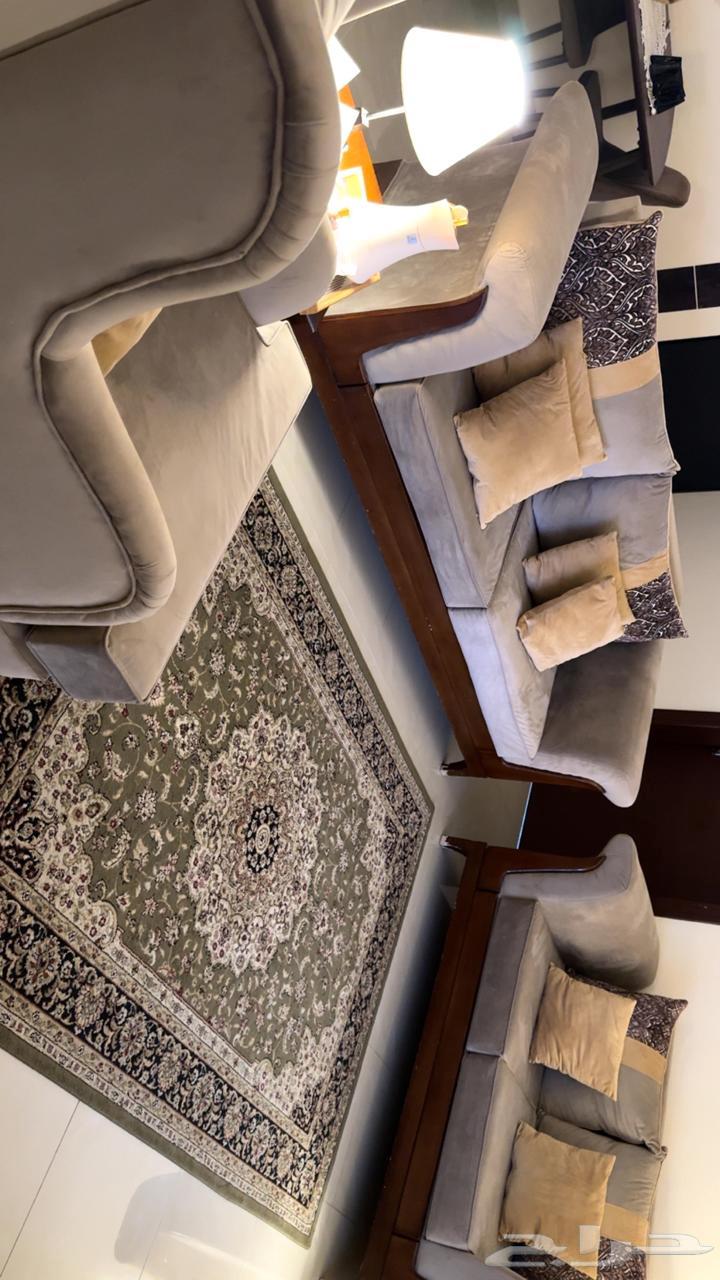 كنب مستعمل نظيف وفاخر64228748269698110