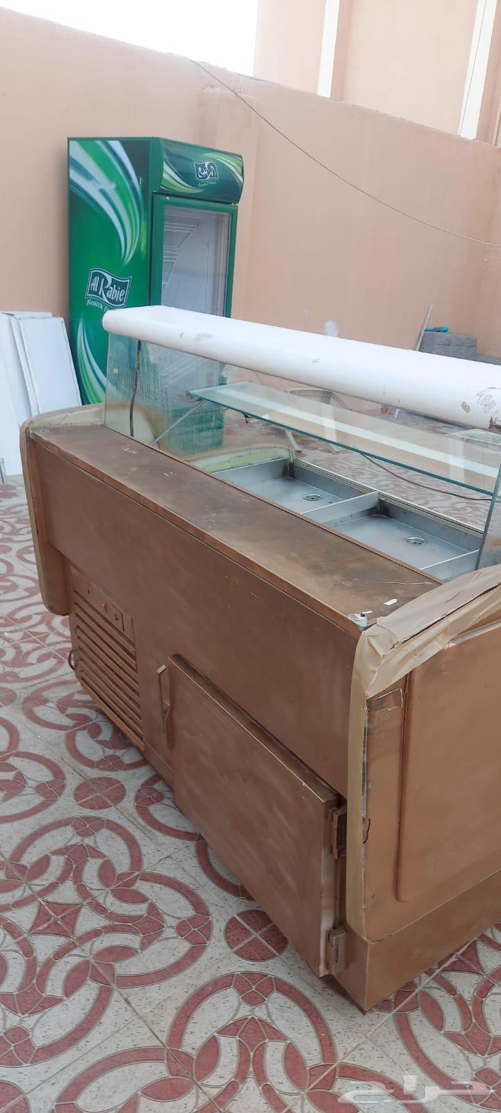 ثلاجه عرض للبيع64208053952130111